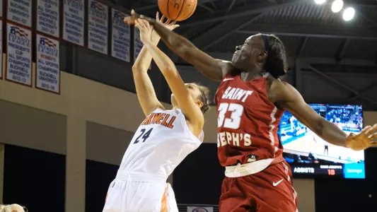 Women's Basketball's Falls to Saint Joseph's in First Home Loss Since 2015