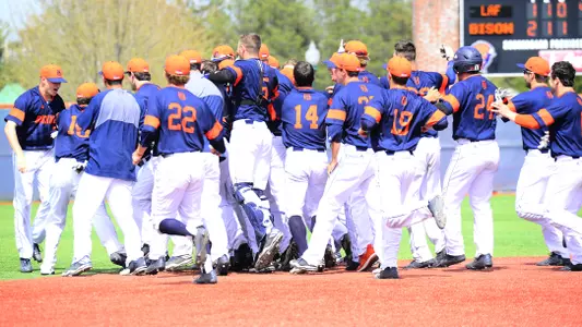 Baseball Completes Four-Game Series Sweep of Lafayette on Senior Day