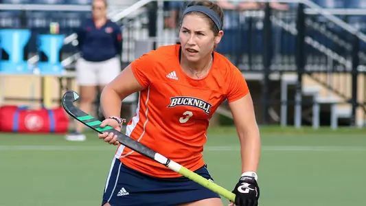 Field Hockey Cruises Past Temple, 3-1
