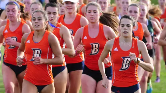 Bendzinski Takes Title at Bison Open for Women's Cross Country