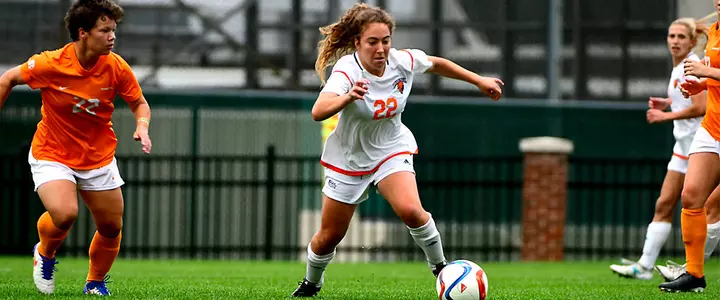 Women's Soccer Clipped by Tennessee, 1-0, at Emmitt Field
