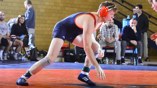 Wrestling Edged by Army West Point, 22-19