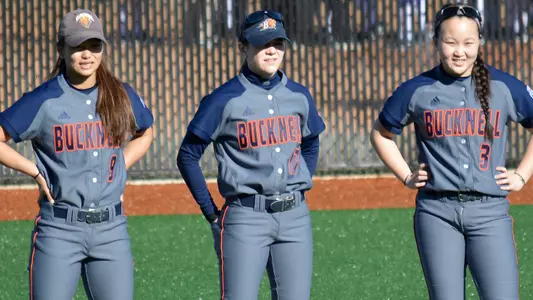 Softball Drops Pitchers' Duel to Morehead State, 1-0 in Eight Innings