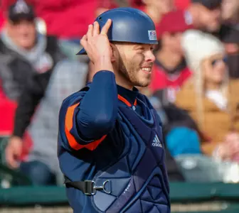 Duke Scores 2 in 8th to Defeat Bison 6-4