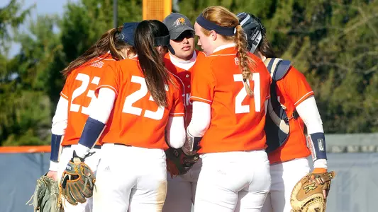 Softball Takes Game Three at Boston University, 2-1 in Eight Innings