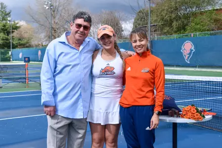 Daniela Bellini, her father and Tammy Cecchini