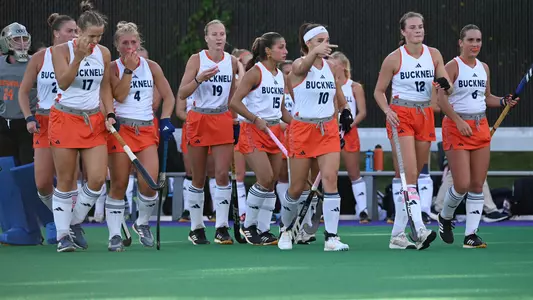 Field Hockey Entering the Field