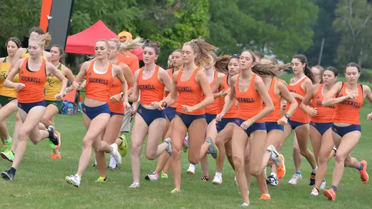 Bucknell runners at the starting line