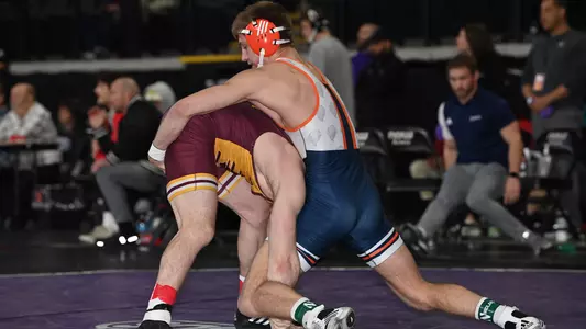 Bucknell Wrestler at Midlands Championships
