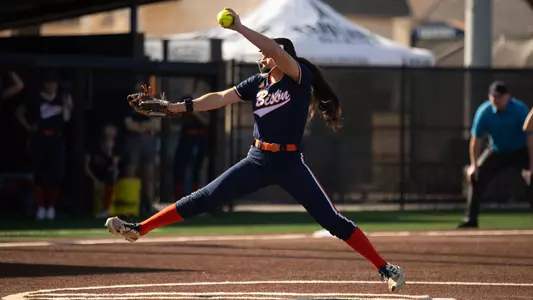 Sarah Zimmerman Pitching