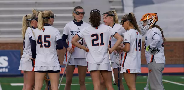 WLAX Team Huddle