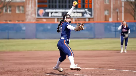 Sarah Zimmerman Pitching