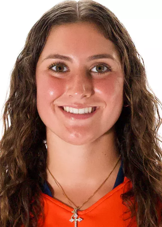 Julia Corropolese Headshot