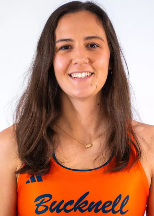 Madeline Lehker Headshot