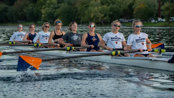 Varsity Eight Practice 2026