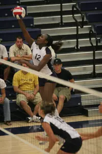 CBU Womens Volleyball 10.11.05 0171.JPG