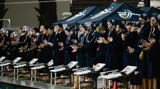 Early Run Fuels CBU to Historic Win Image