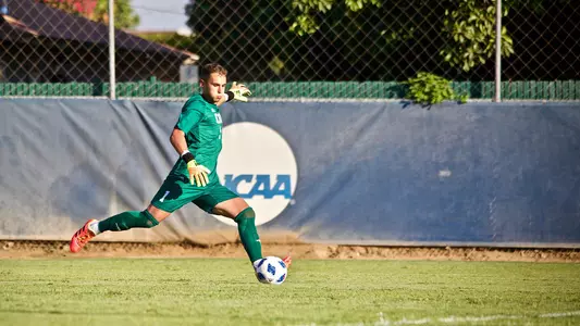 Albert Escuin named WAC Defensive Player of the Week