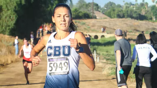 Anett Somogyi competes at the UCR Invitational