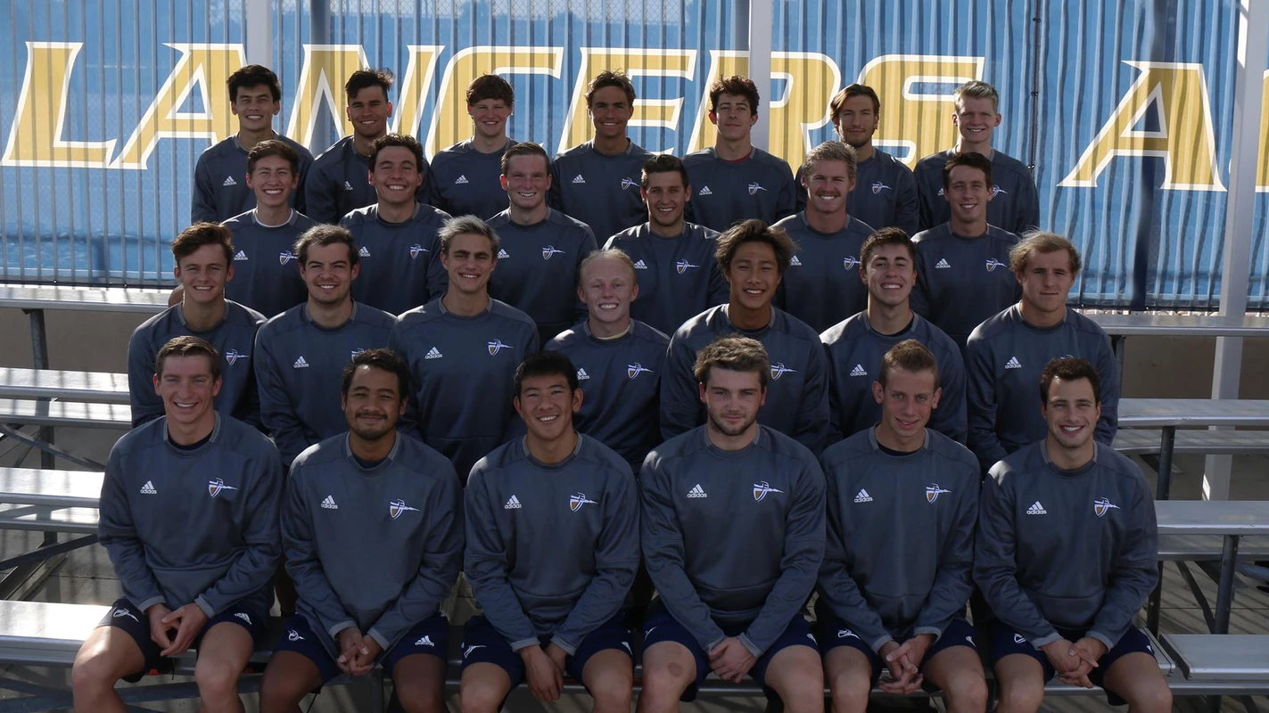 2019-20 Men's Swim and Dive team photo