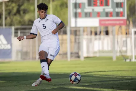 Uriel Mosqueda v UCR