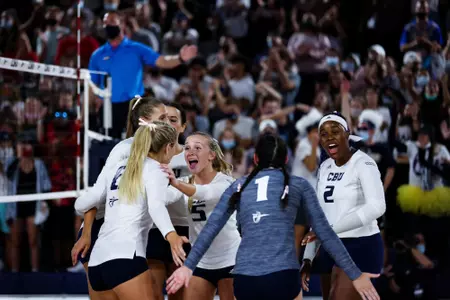 team cheer generic crowd