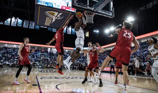 Yvan at the rim