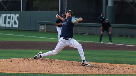 Brandon Downer Pitching