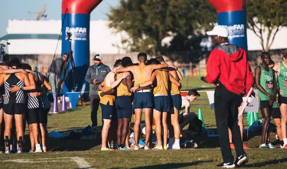 Men's Team Huddle