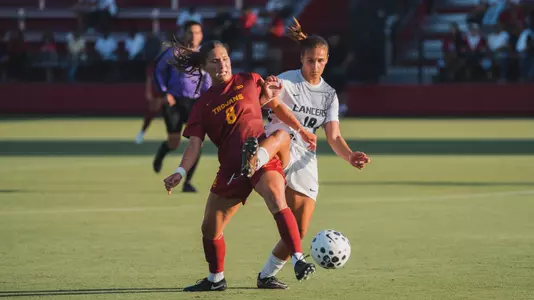 Anja vs USC