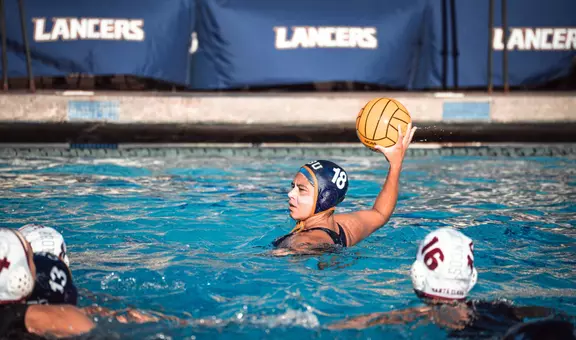 Emmie looking for shot