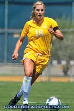 No. 17 Cal Narrowly Blanked, 1-0, by No. 3 UCLA