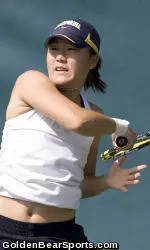 Women's Tennis Plays for Charity