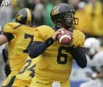 Golden Bears Shine in Rainfall vs. Ducks, 26-16