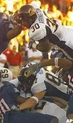 No. 7 Bears Shut Out Wildcats, 38-0