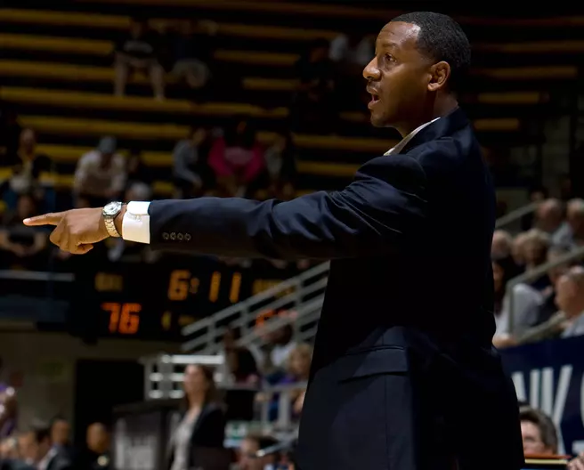 DeCuire To Take Part in Coaching Clinic in China