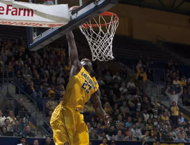 Bears Advance in NIT, Beat Arkansas, 75-64