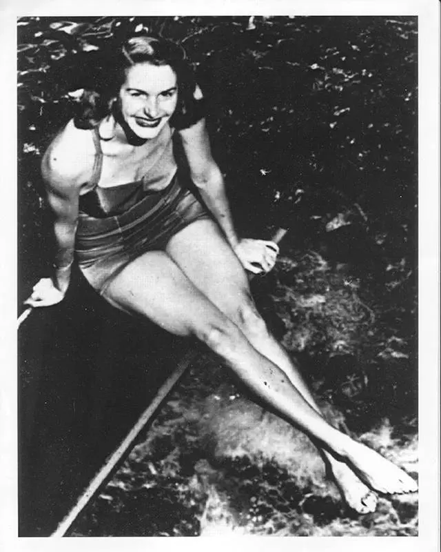 Ann Curtis Cuneo Bio