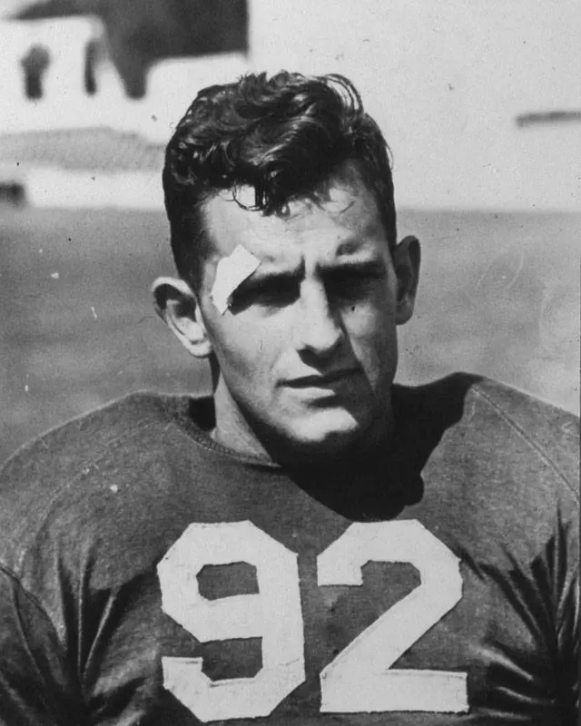 Vic Bottari Bio