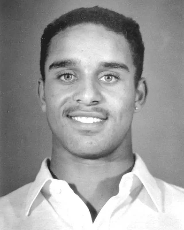 Sean Dawkins Bio