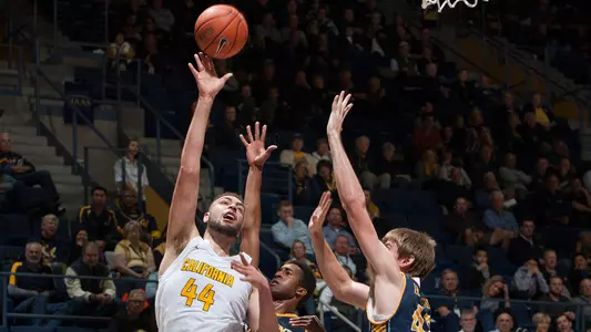 Kameron Rooks vs. UC Irvine 2016-17