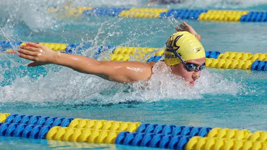 Noemie Thomas fly vs. UCLA 2017