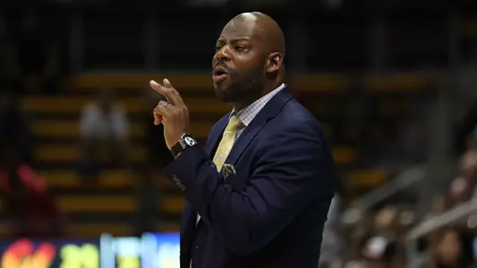 Wyking Jones vs. UC Riverside 2017-18