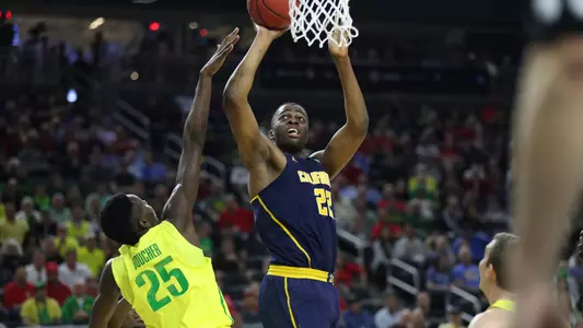 Kingsley Okoroh vs. Oregon