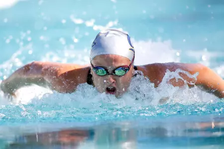 Katie McLaughlin at Swimming: Arena Pro Swim Series