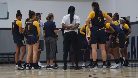 Women's Basketball Practice