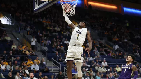 Darius McNeill layup vs. Washington 2018