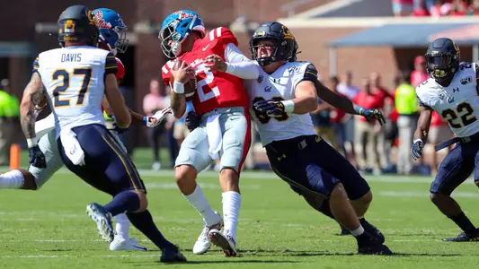 Evan Weaver at Ole Miss 2019