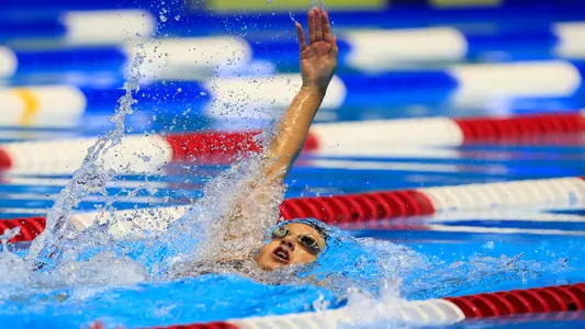 Isabelle Stadden 200 back