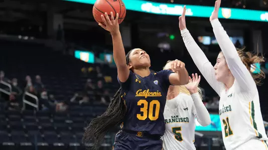 Jayda Curry at USF at Chase Center